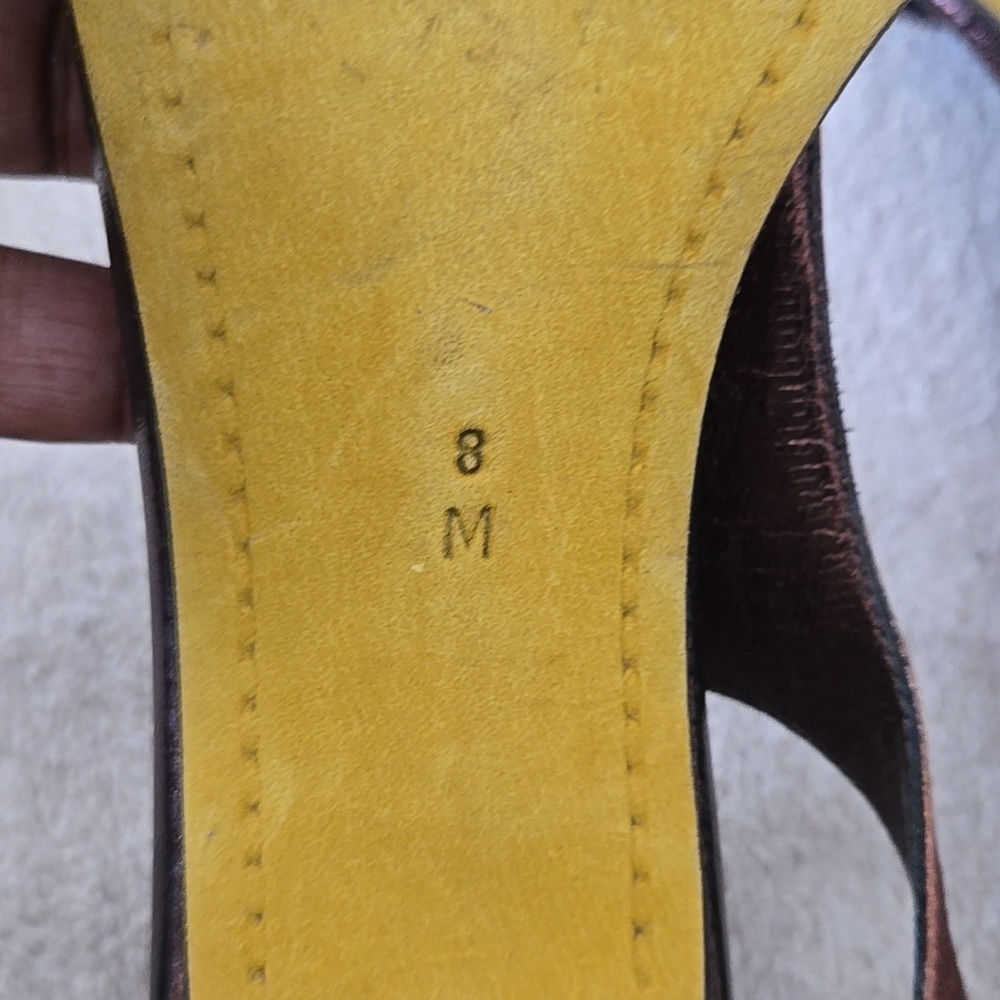 Donald J Pliner Viana Strappy T Strap Elegant Brown Leather Sandals 8M - Picture 7 of 7